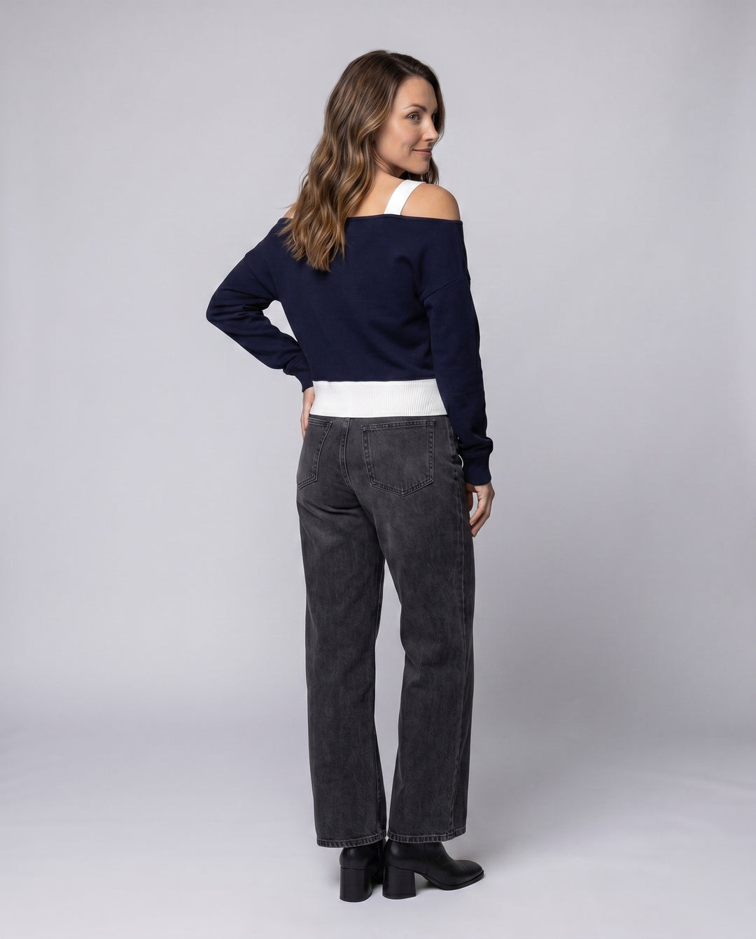Product 15624558412106 - back_view