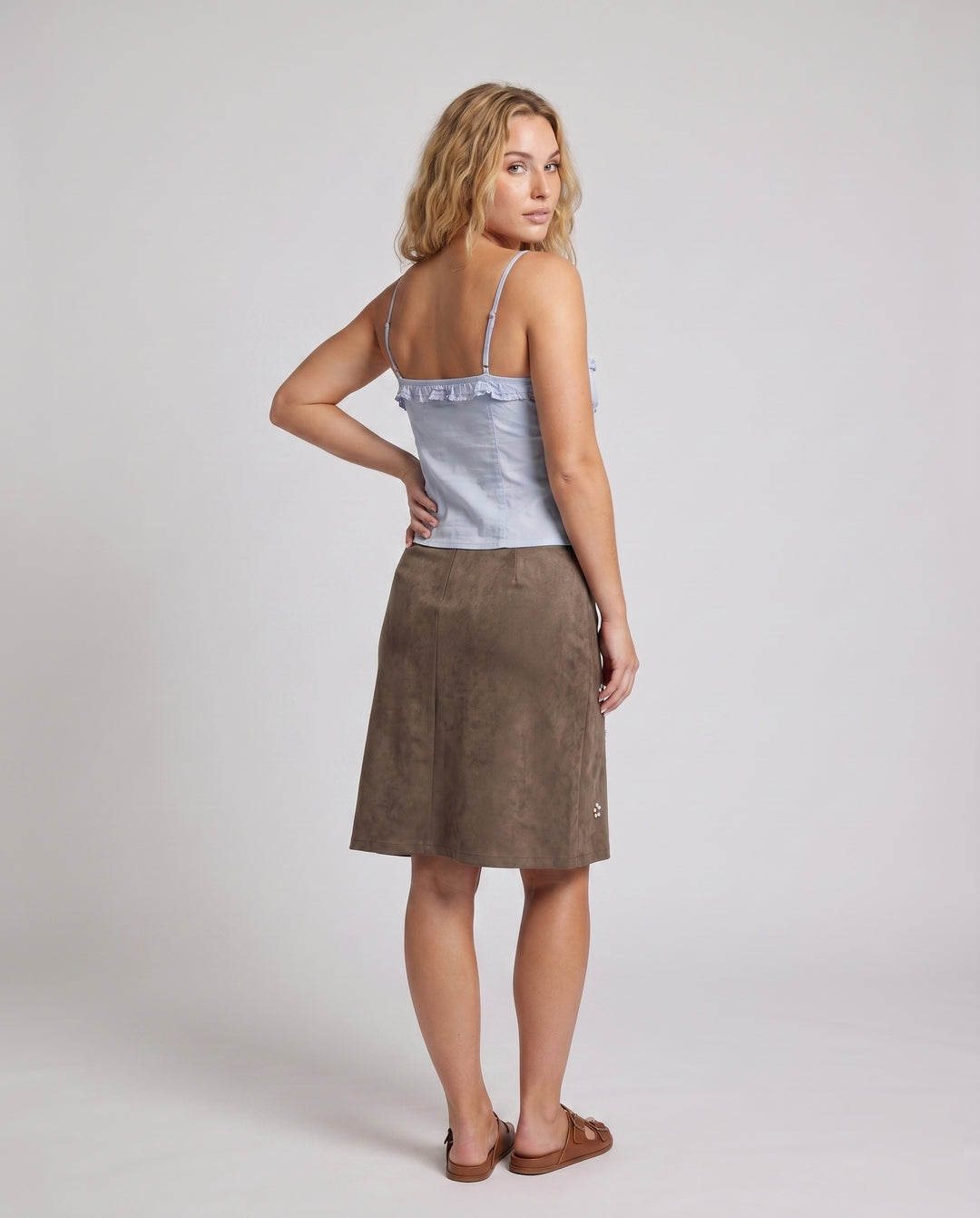 Product 15624562475338 - back_view