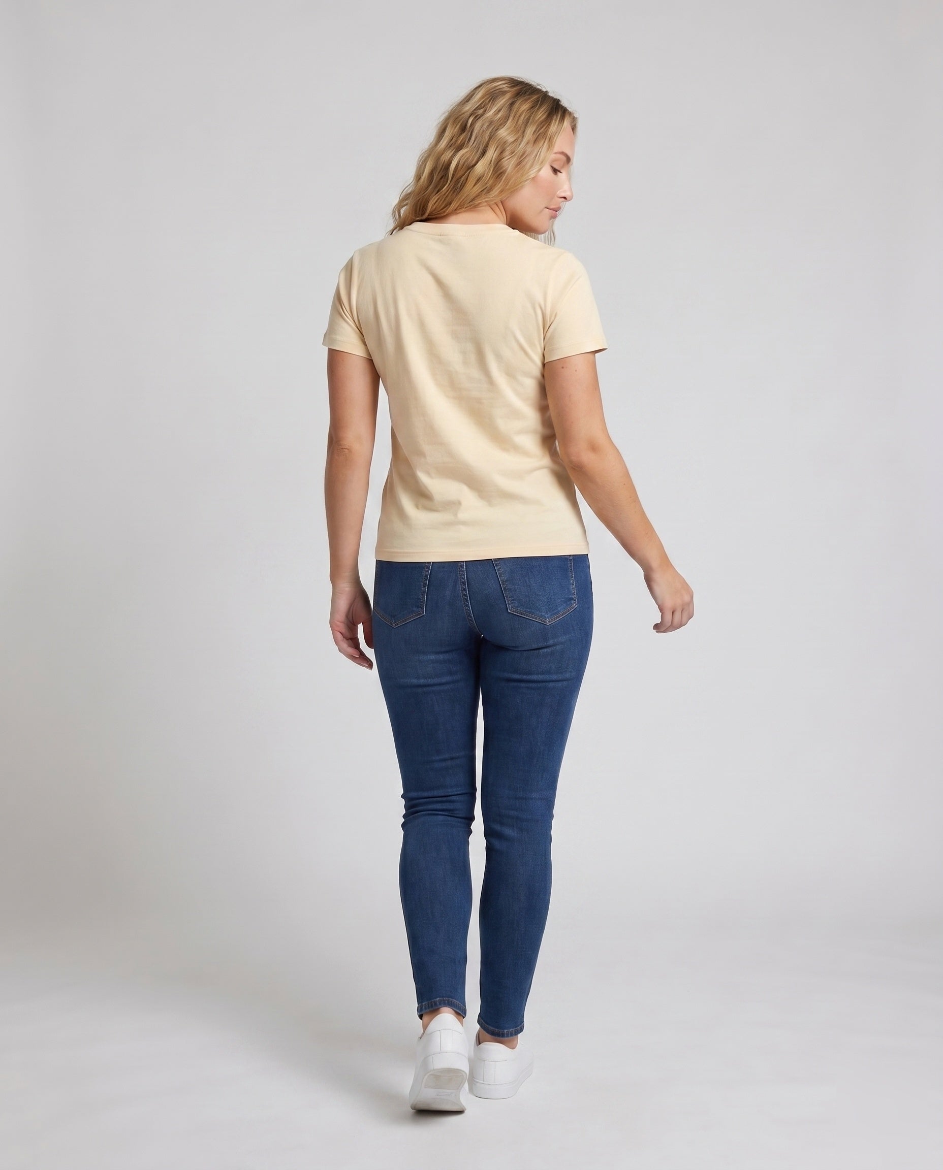 Product 15624563032394 - back_view