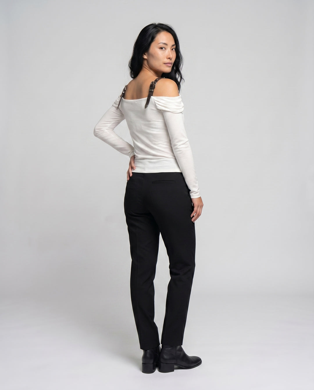 Product 15624566997322 - back_view