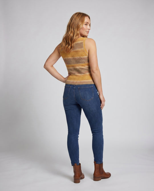 Product 15624567849290 - back_view