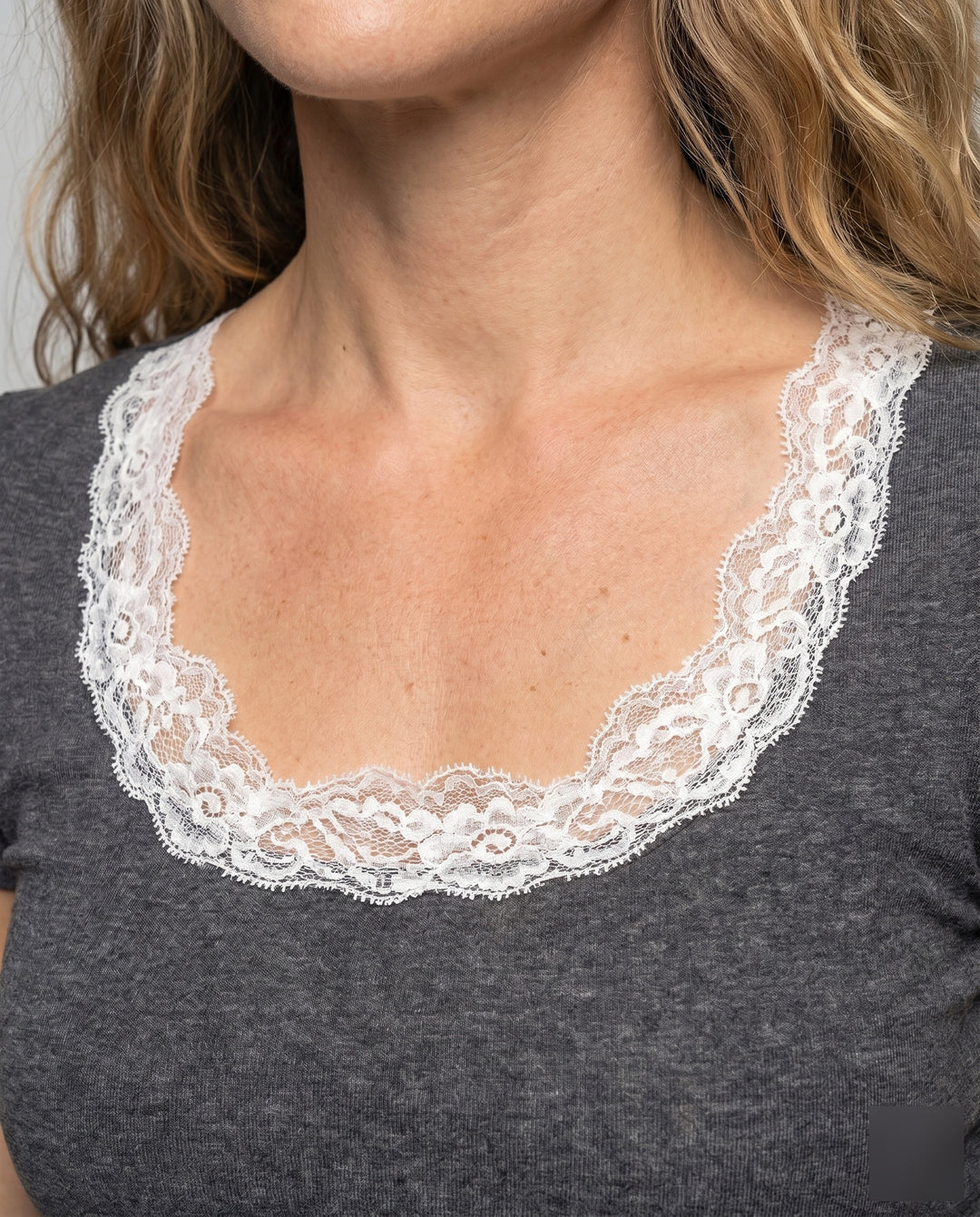 Product 15624569717066 - close_up_detail