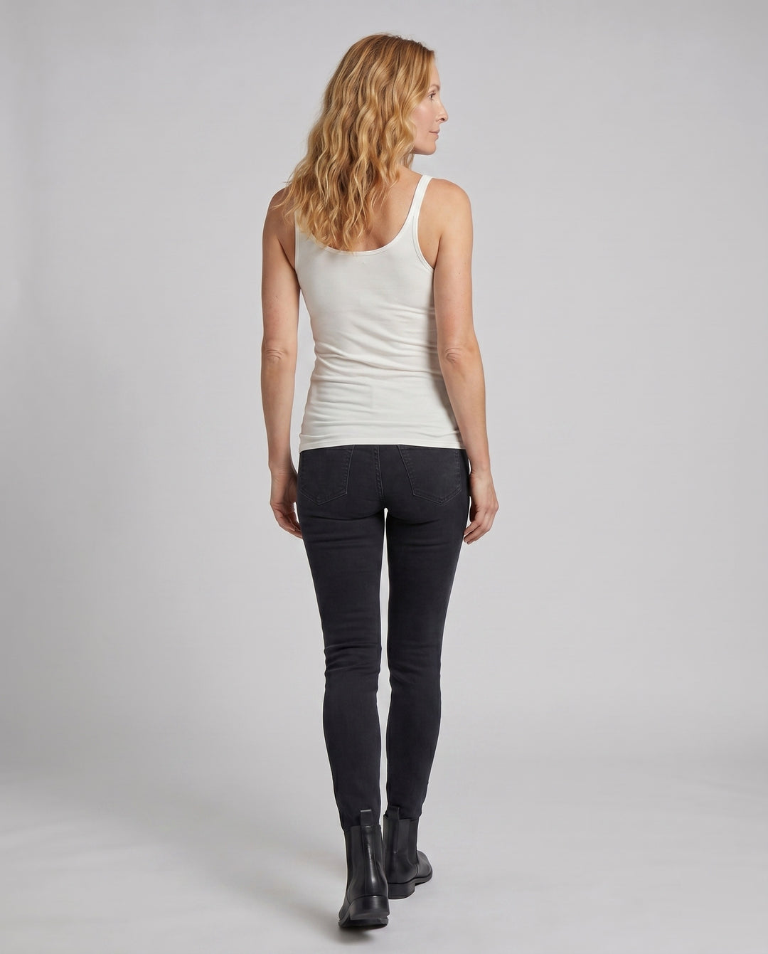 Product 15624571388234 - back_view