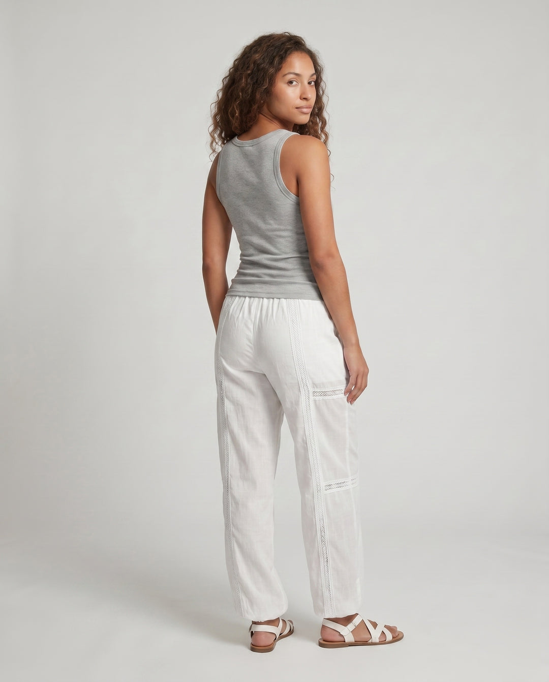 Product 15624573256010 - back_view