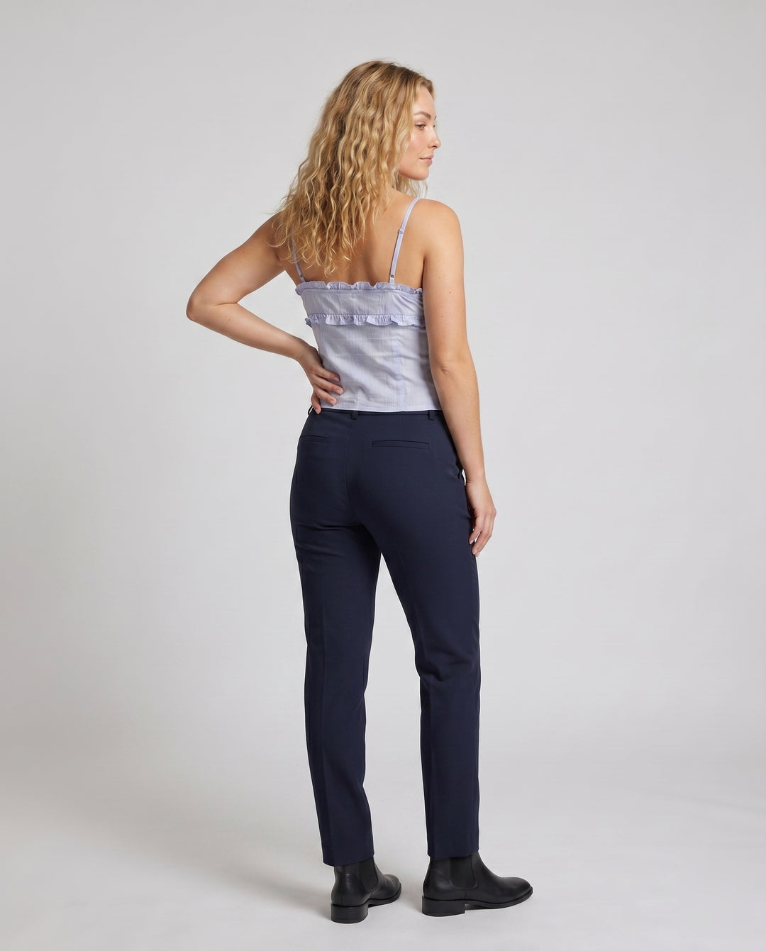 Product 15624579580234 - back_view