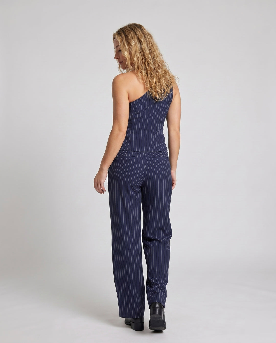 Product 15625011560778 - back_view