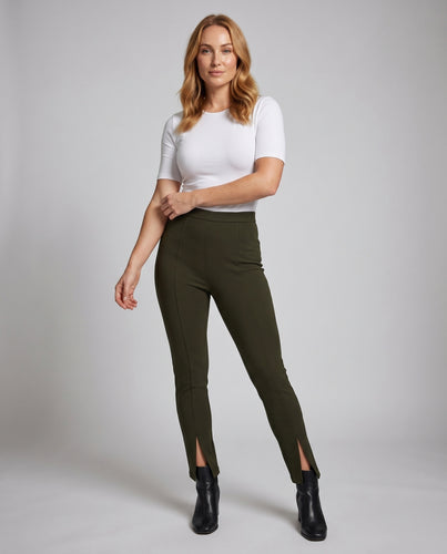 Damen Elegante und figurbetonte Hose mit Schlitz