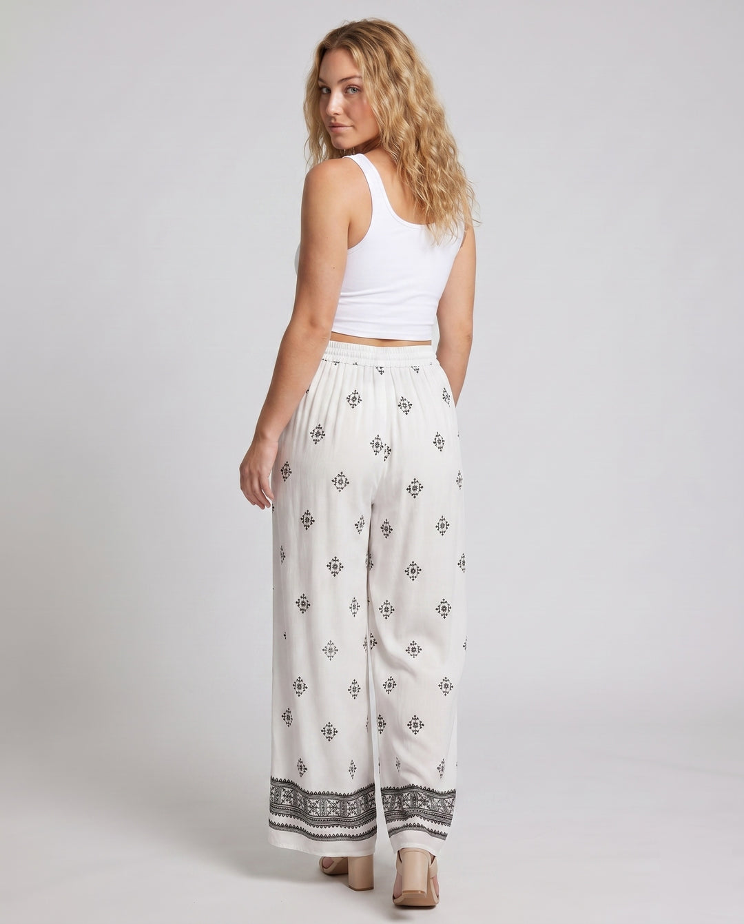 Product 15625017033034 - back_view