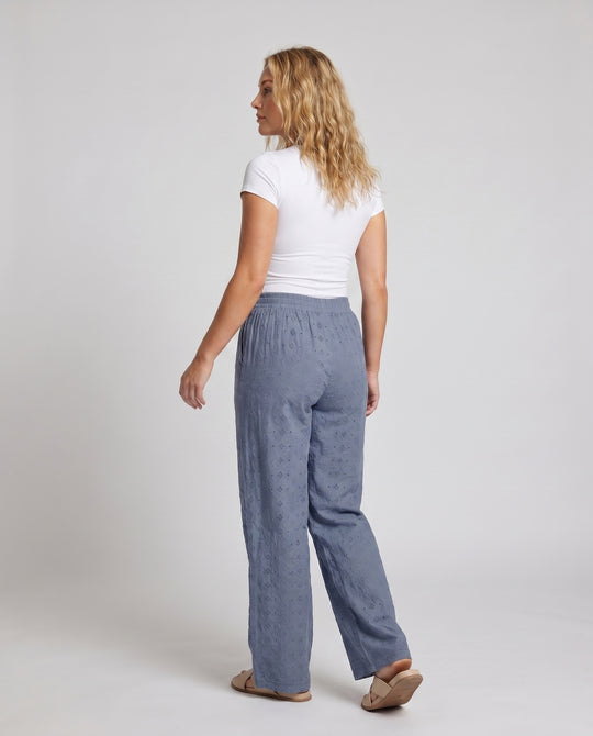 Product 15625017426250 - back_view