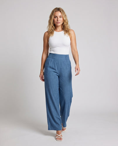 Damen weite Leinenhose mit elastischem Bund und dekorativen Falten