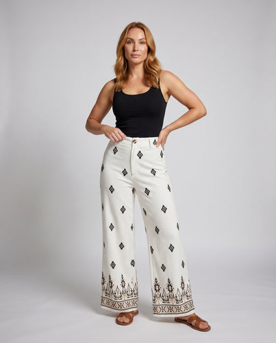 Damen weite Stoffhose mit elegantem Boho-Muster