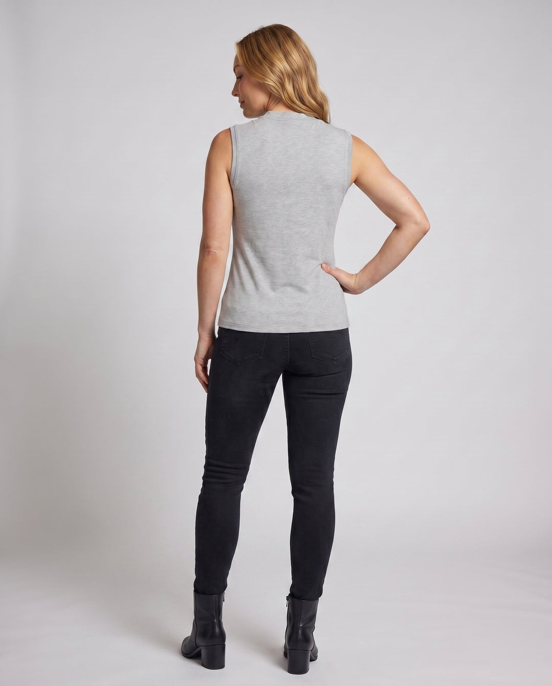 Product 15625020440906 - back_view