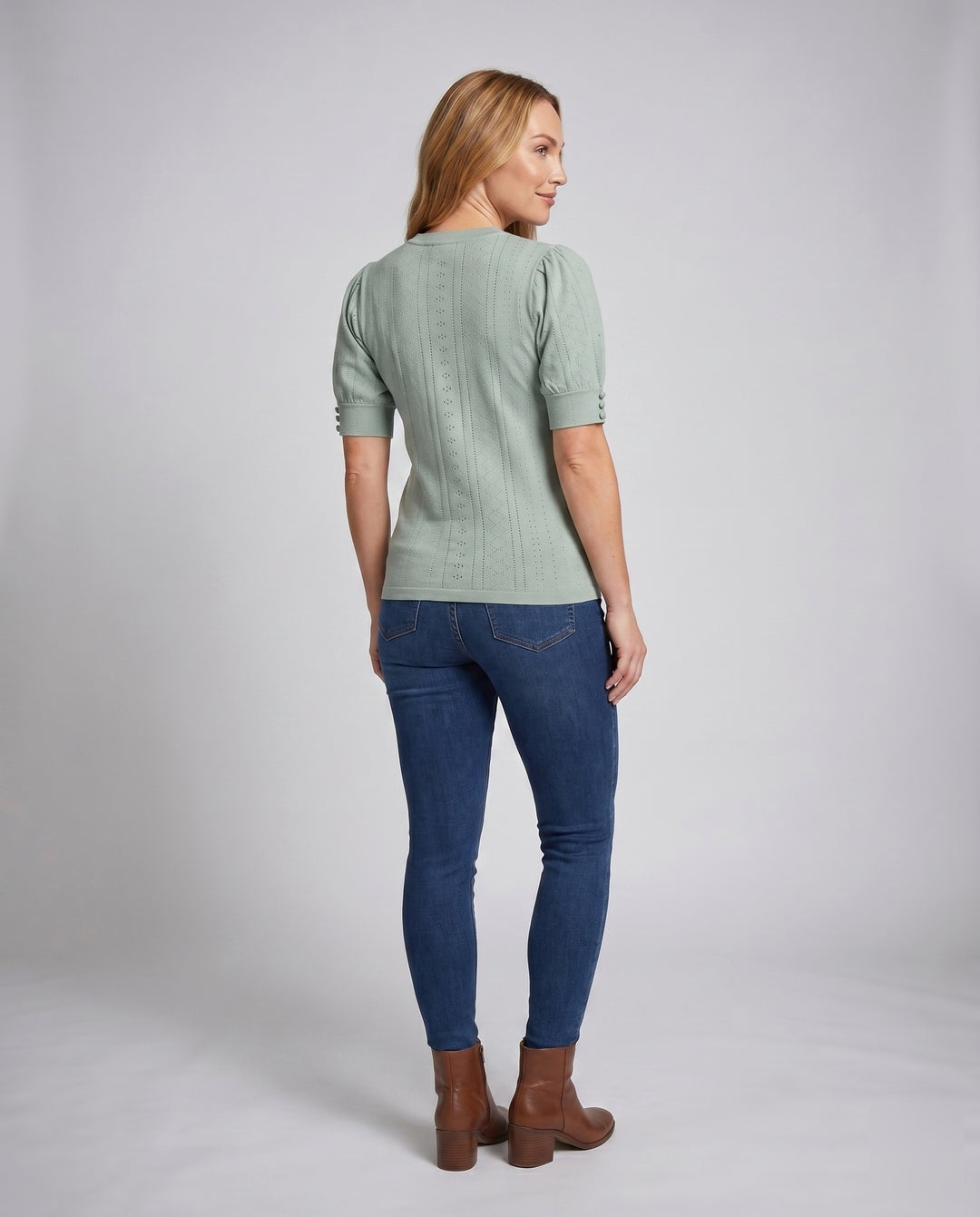 Product 15625020670282 - back_view