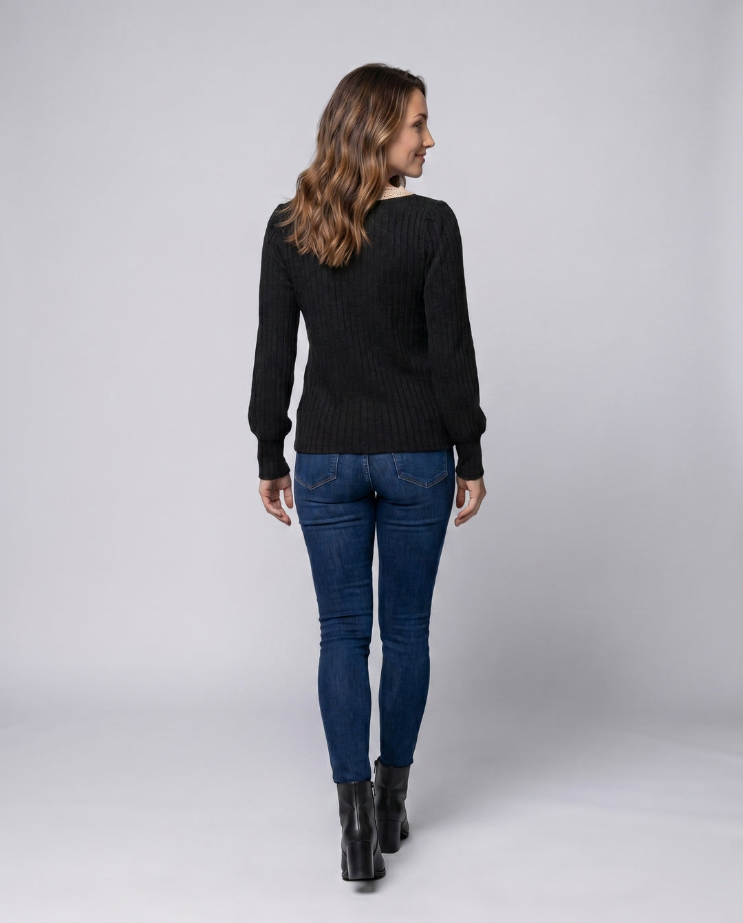 Product 15625021849930 - back_view