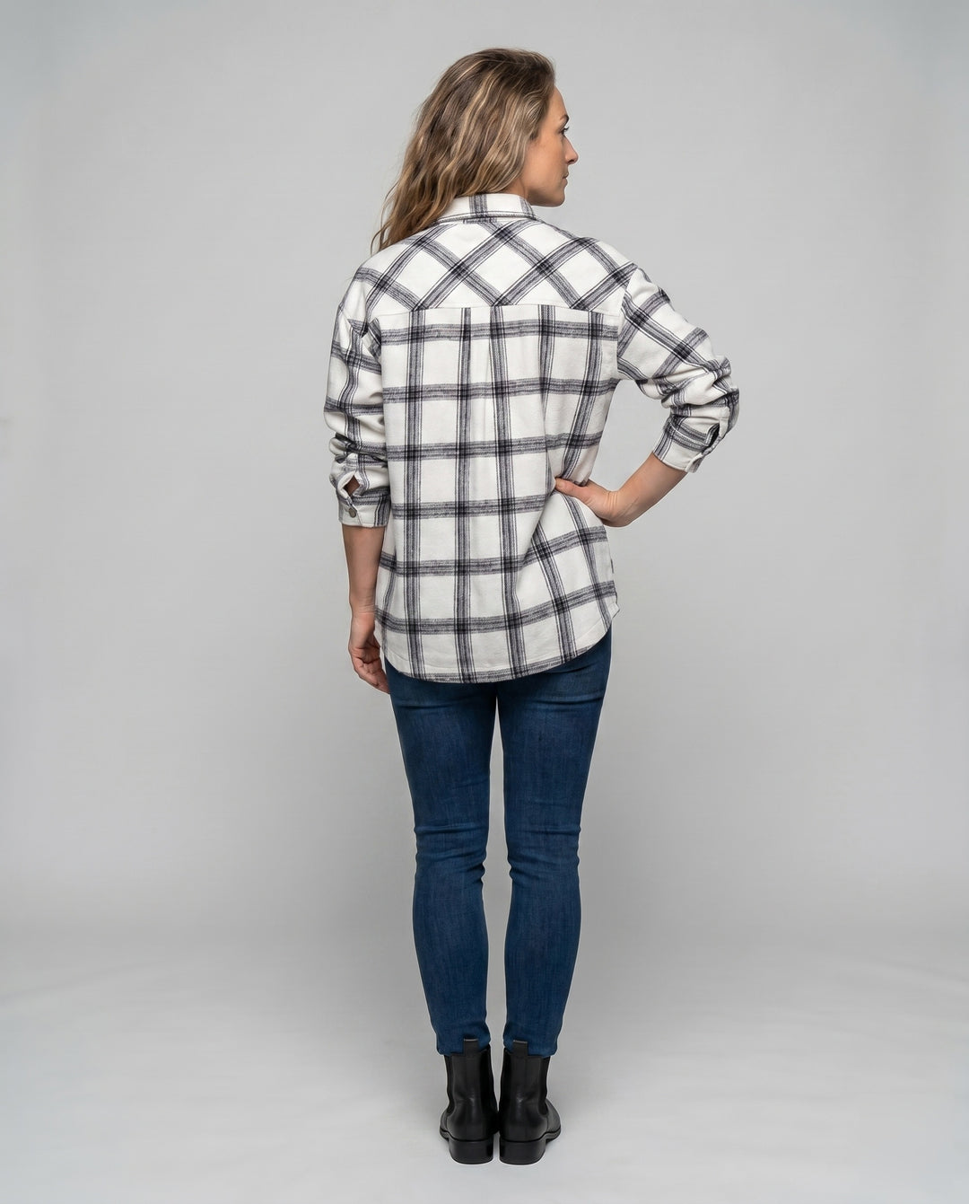 Product 15625022570826 - back_view