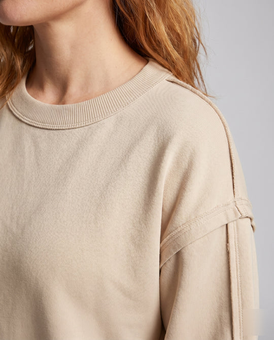 Product 15625024799050 - close_up_detail