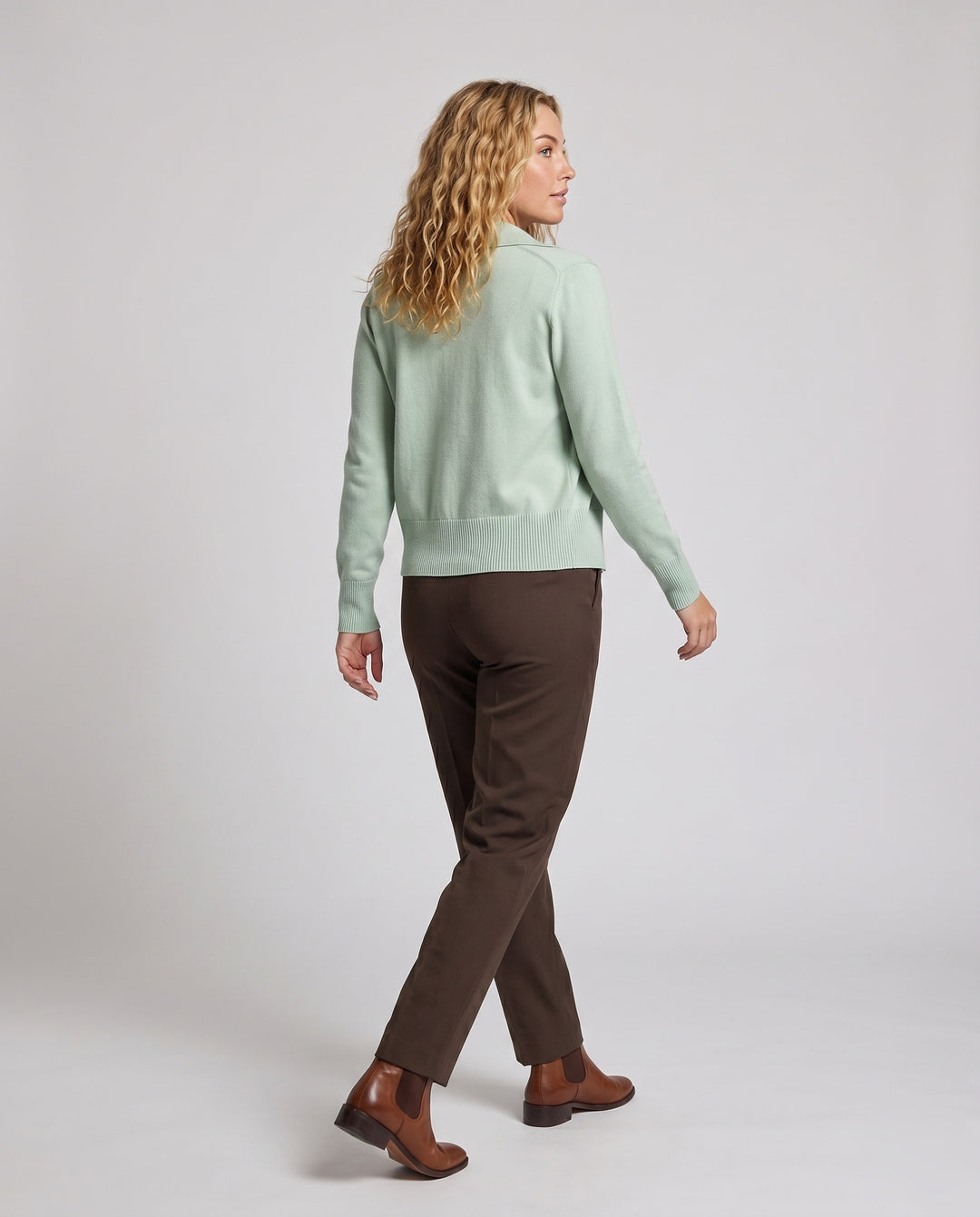 Product 15625027387722 - back_view
