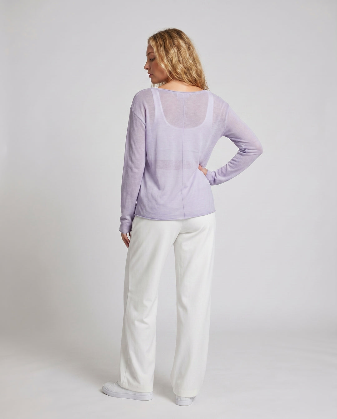Product 15625045737802 - back_view