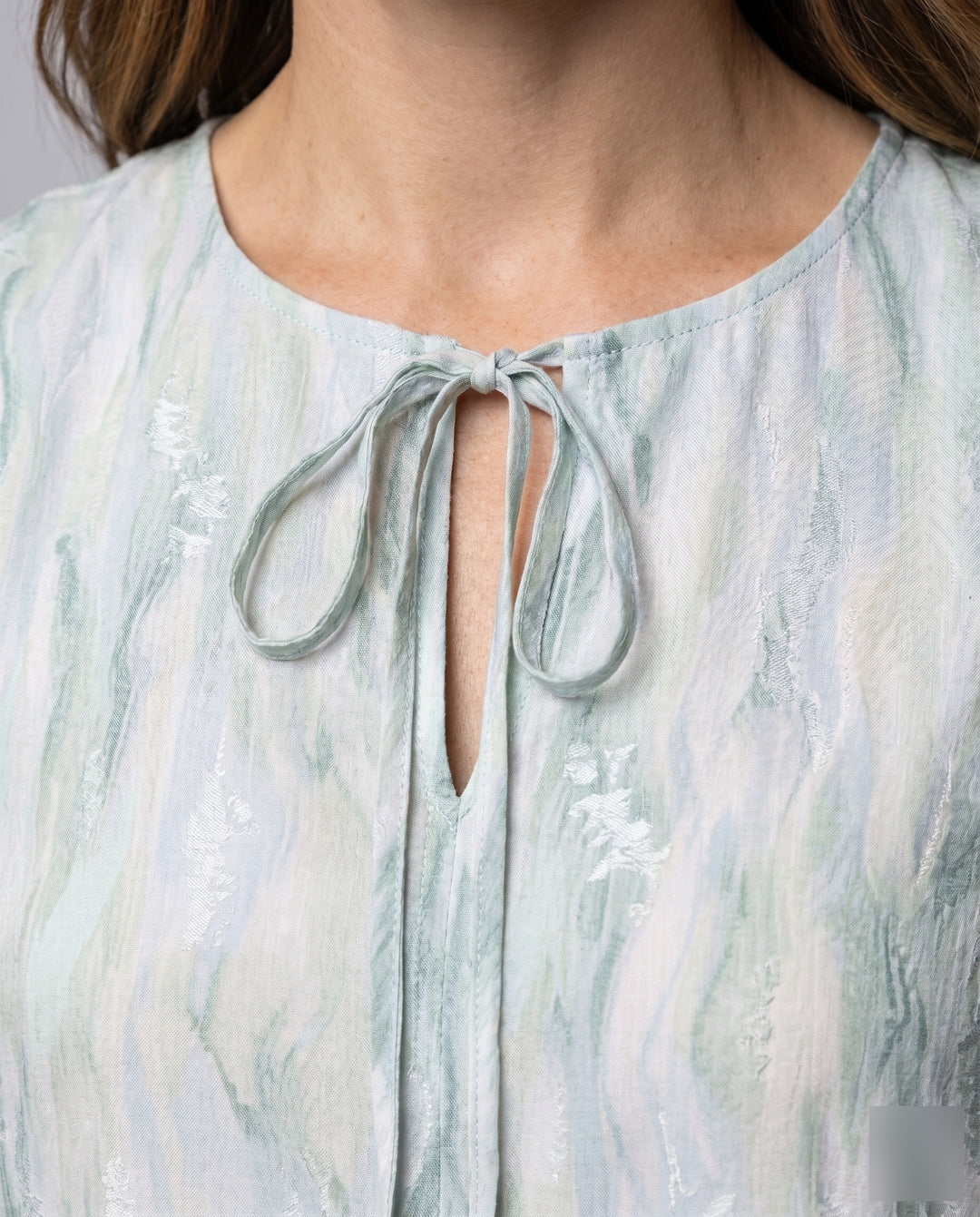 Product 15625051898186 - close_up_detail
