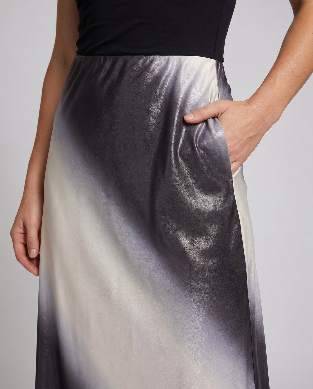Product 15625057403210 - close_up_detail