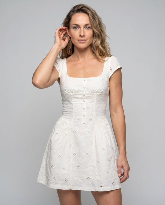 Product 15627220156746 - upper_body