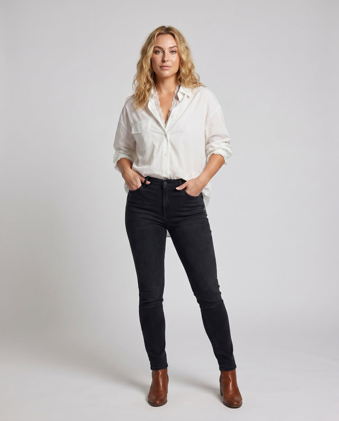 Product 15627220975946 - full_body_front