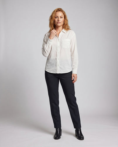 Damen elegante Bluse mit feinen Spitzenakzenten und lässigem Schnitt