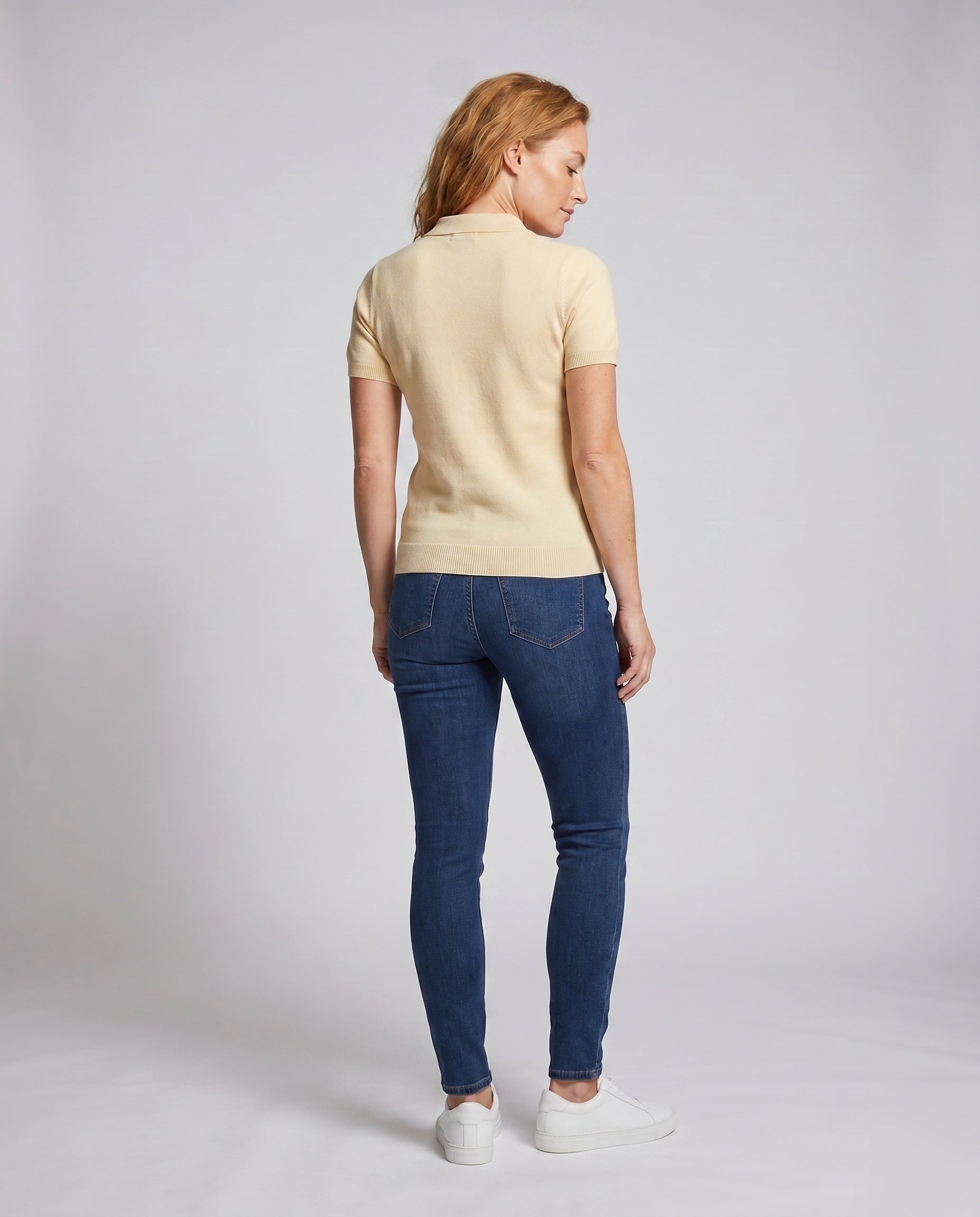 Product 15627225792842 - back_view