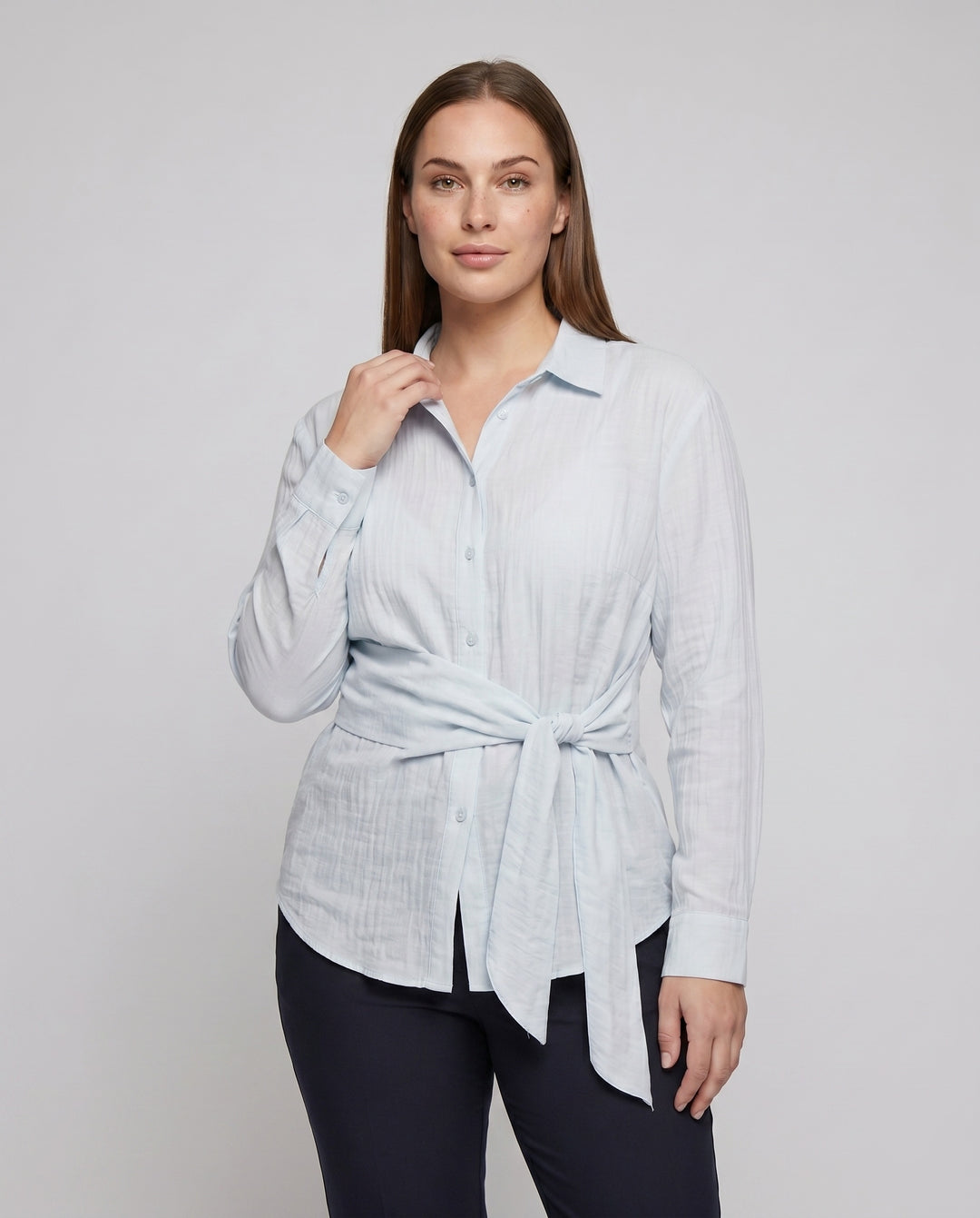 Product 15627229725002 - upper_body