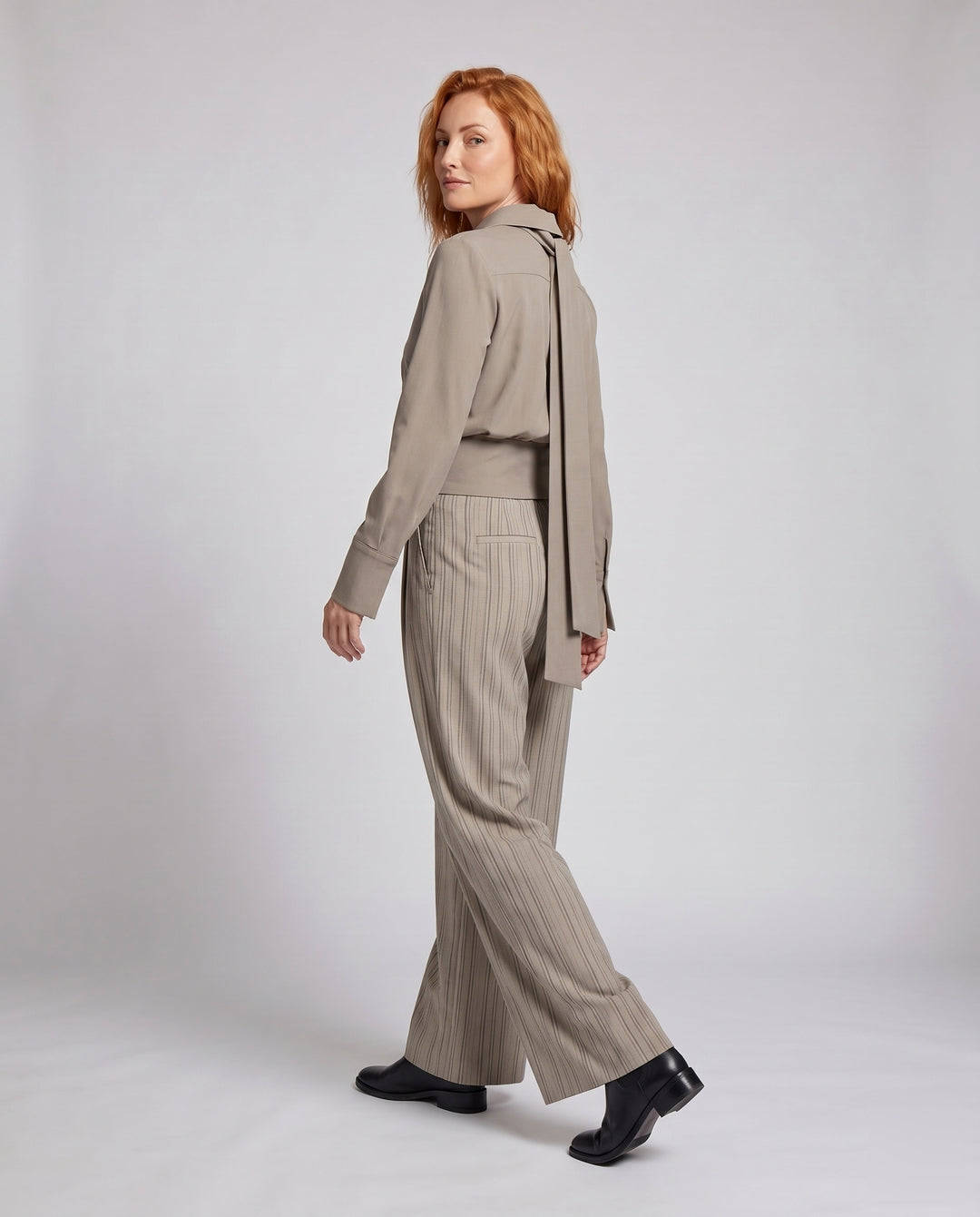 Product 15627229757770 - back_view