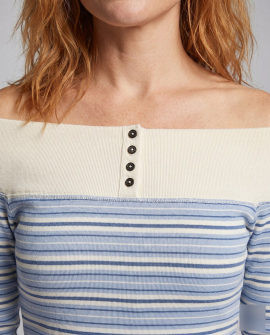 Product 15627235656010 - close_up_detail