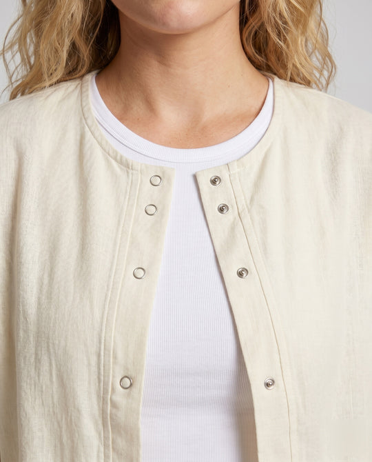 Product 15627238670666 - close_up_detail