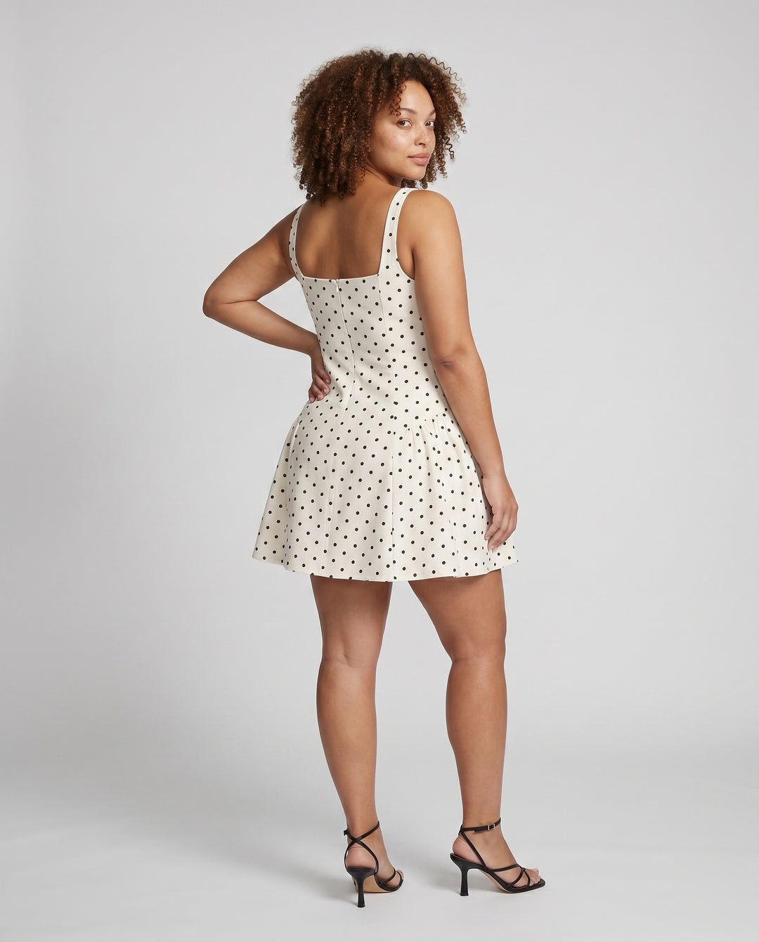 Product 15627246993738 - back_view