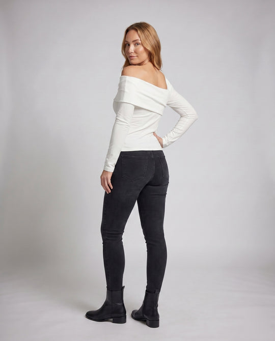 Product 15627248664906 - back_view