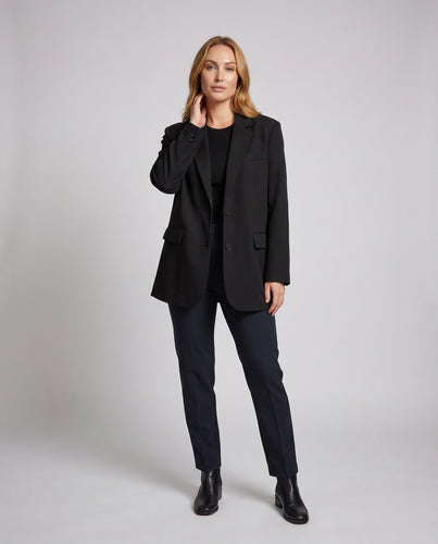 Damen Oversized Blazerjacke mit strukturiertem Schnitt und dekorativen Taschen