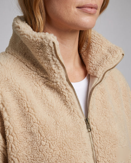 Product 15627248992586 - close_up_detail