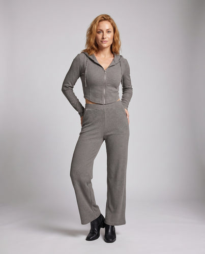Damen Set aus Langarm-Oberteil und bequemer Hose mit Reißverschluss