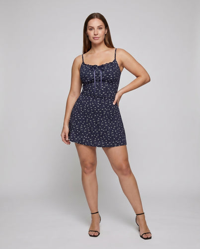 Damen Sommerliches Blumenkleid mit zarten Trägern und fließendem Rock