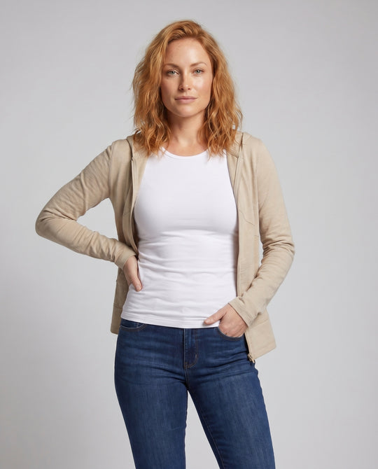 Product 15627261116746 - upper_body