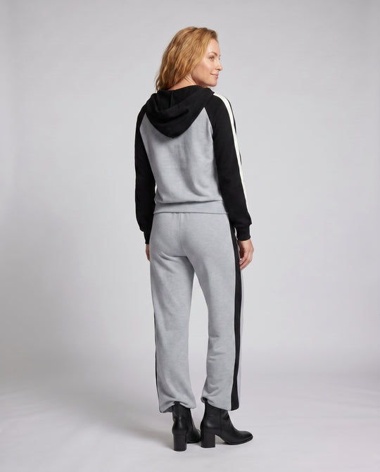 Product 15627263312202 - back_view