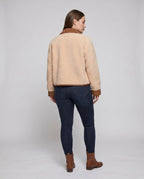 Product 15627263705418 - back_view