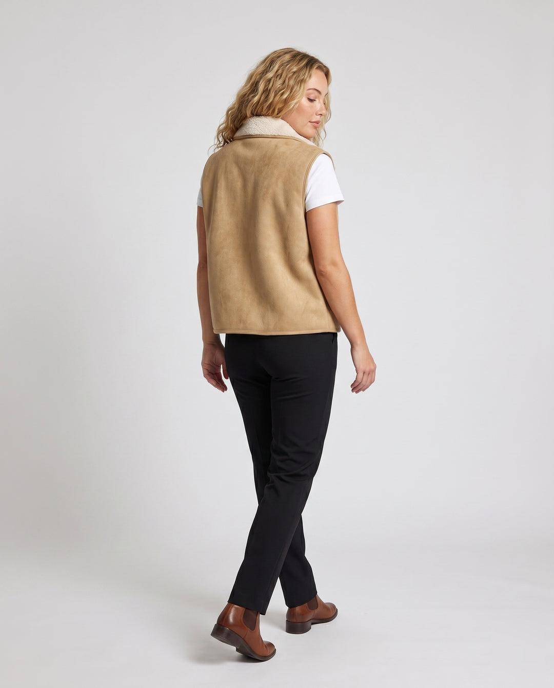 Product 15627272847690 - back_view