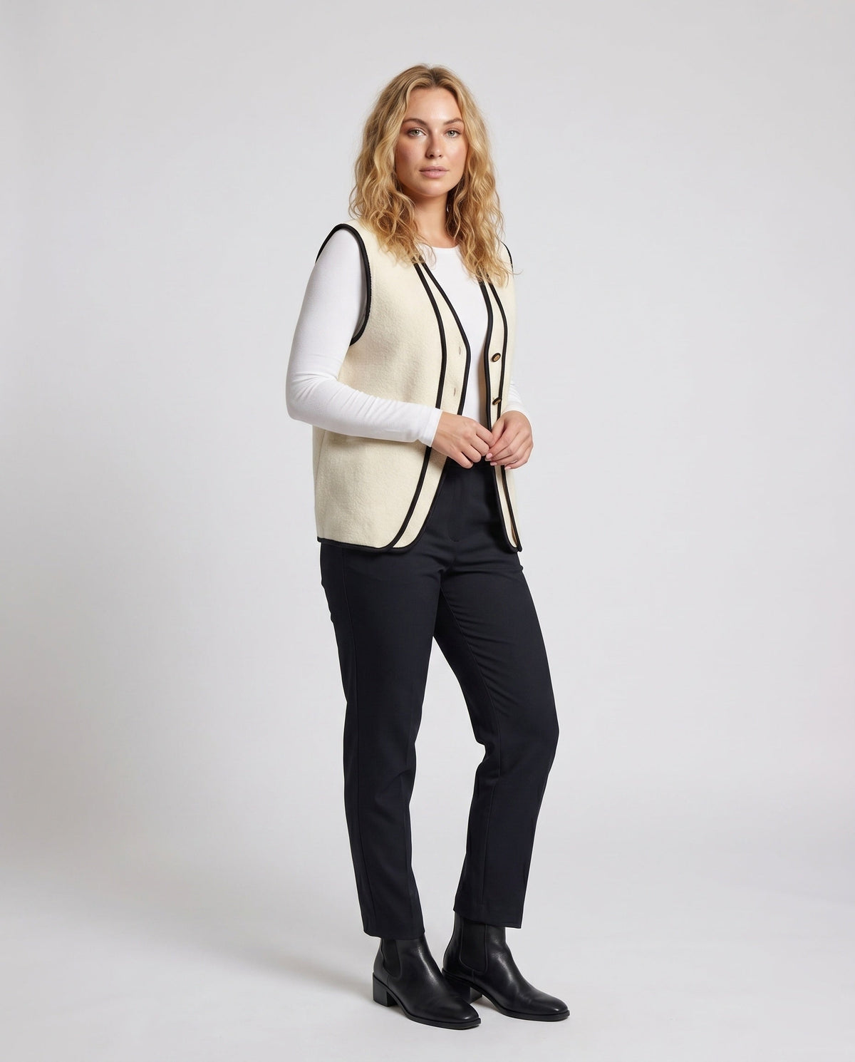 Product 15627273175370 - full_body_front