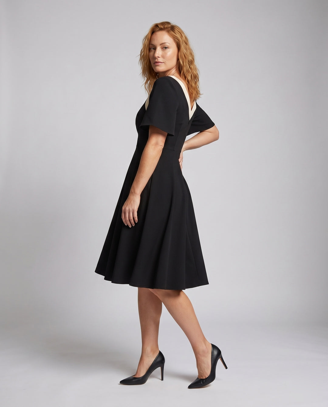 Product 15627287953738 - full_body_front
