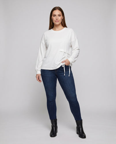 Damen Stylischer Sweater mit innovativem Schnitt und praktischen Raffung
