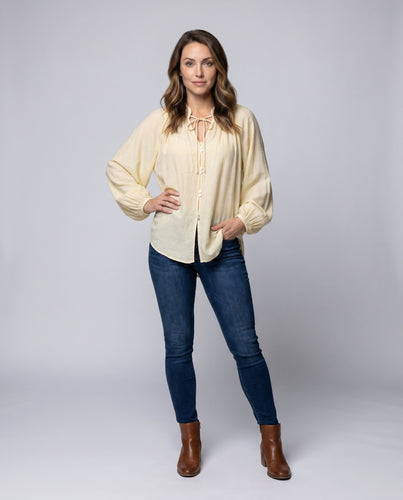 Damen Bluse mit weiten Ärmeln und Knopfleiste