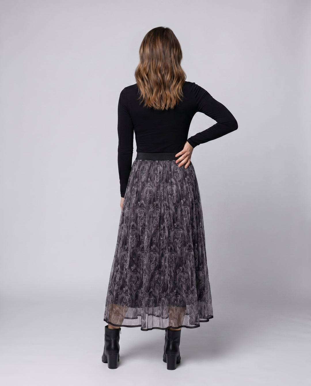 Product 15629087637834 - back_view