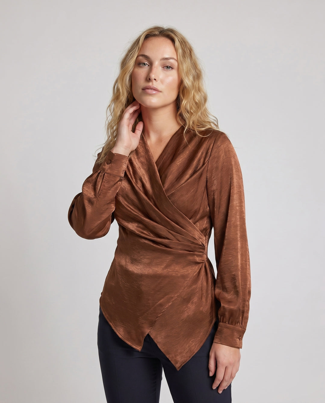 Product 15629088686410 - upper_body