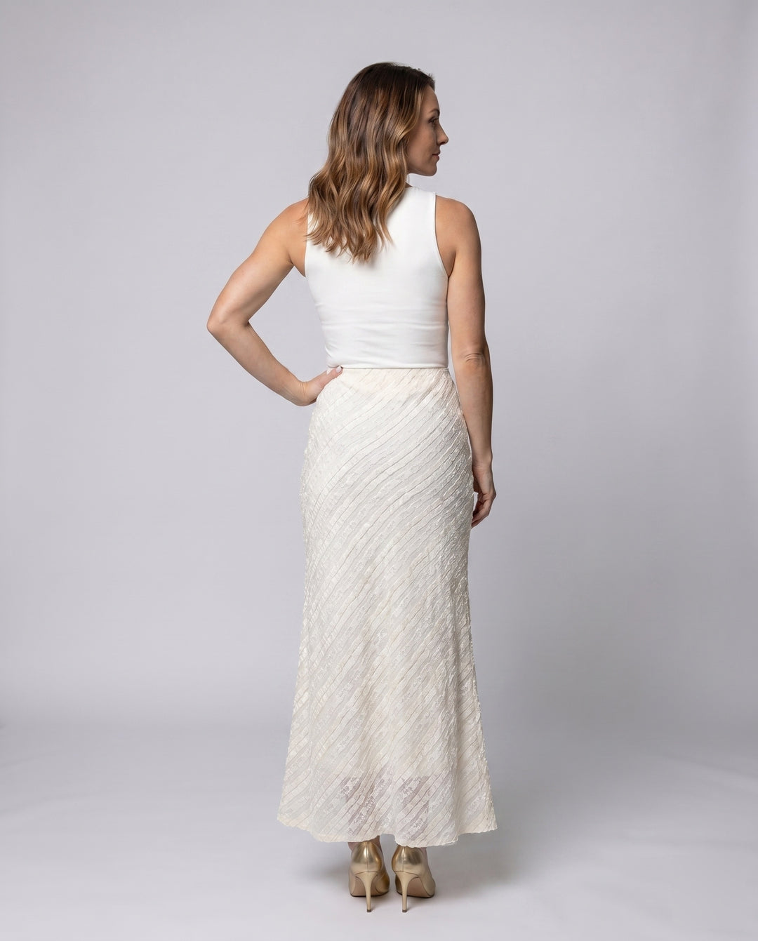 Product 15629091406154 - back_view