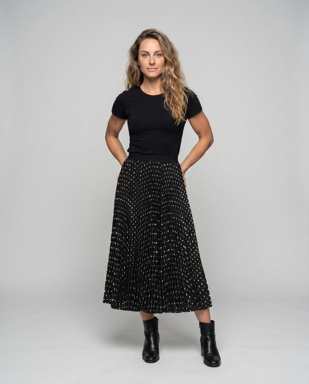 Product 15629091963210 - full_body_front